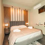 Noah Gate & Hotel
