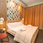 Noah Gate & Otel
