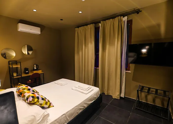 Noah Gate & 4* Неаполь