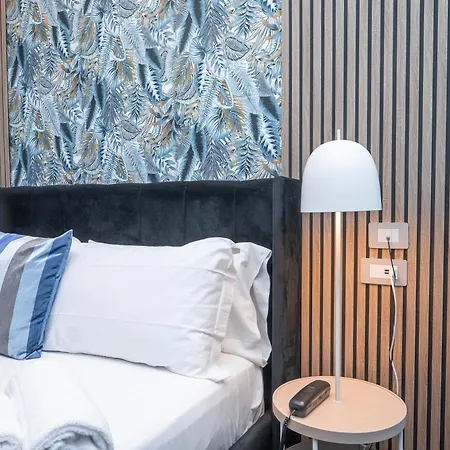 Hotel Noah Gate & 4*
