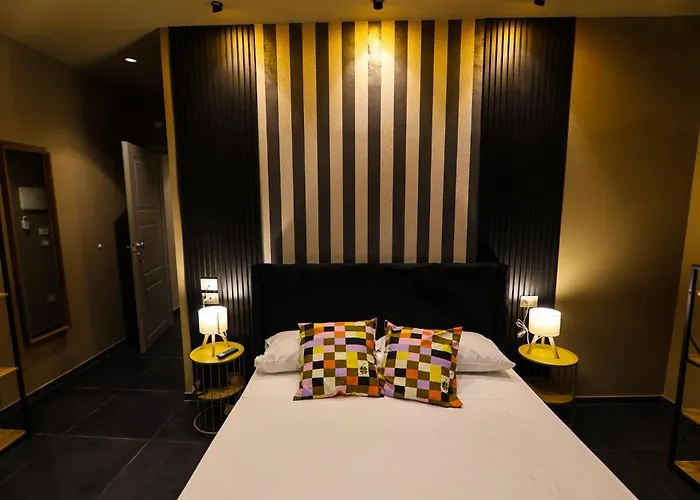 Noah Gate & Hotel Napoli