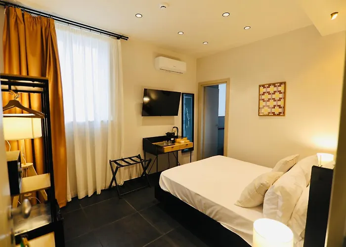 Noah Gate & Hotel 4*