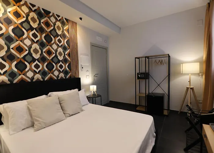 Noah Gate & Hotel Napoli